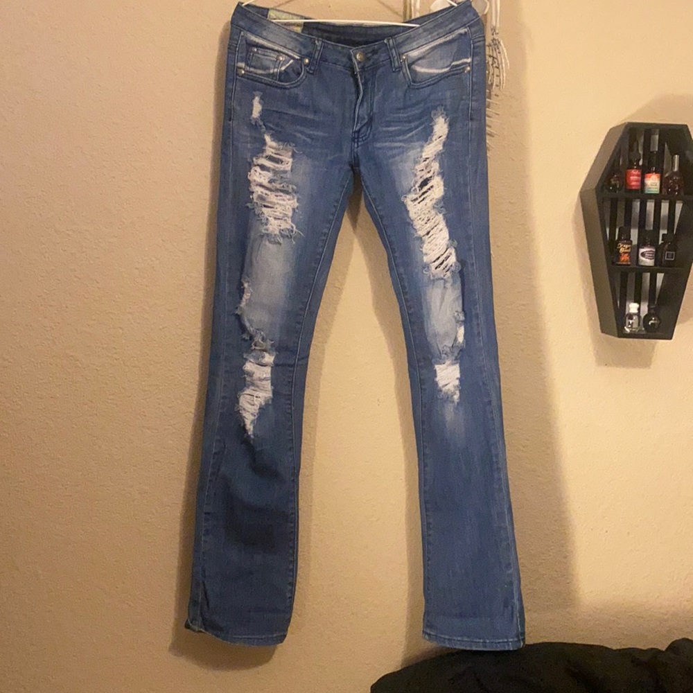 Machine brand boot cut ripped jeans size 11
